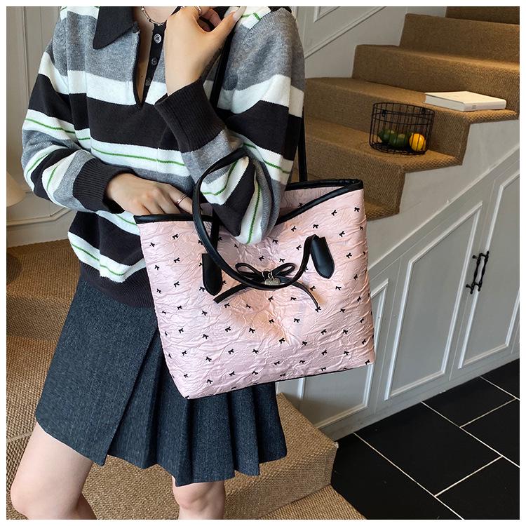 Women's Solid Color Bow Crossbody Bag - Large Capacity, Lightweight, Versatile Shoulder Bag for Commuting