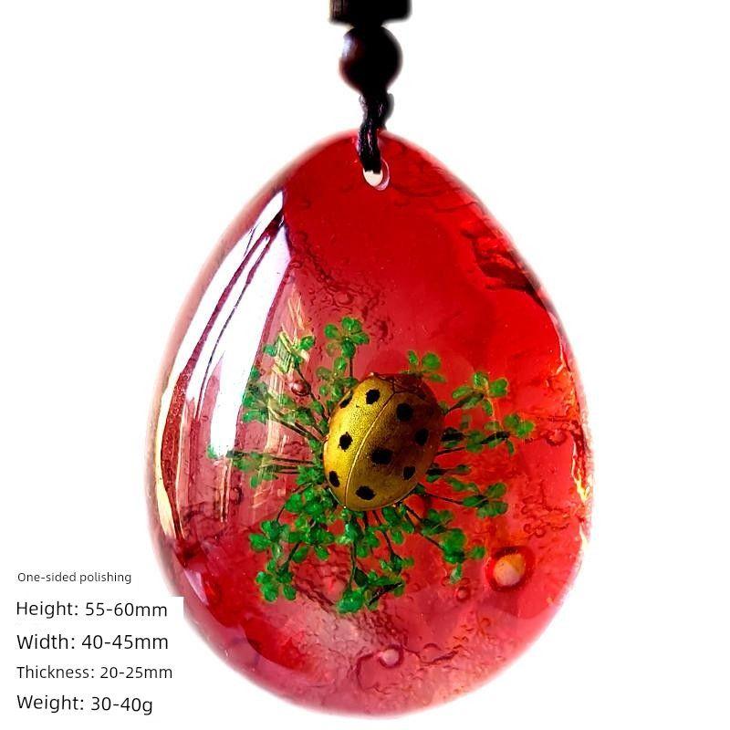

Кулон из янтаря с образцом насекомого, ожерелье с бабочкой, скорпионом, крабом, кулон с червем, животным, креативное детское изготовление украшений Single-sided polished red ladybug with lanyard