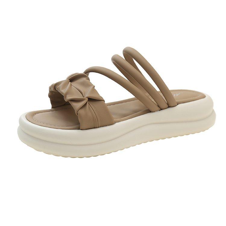 Thick-bottomed cool slippers for women in summer wear 2024 new models with skirts, fairy style wear, fashionable seaside beach one-word drag