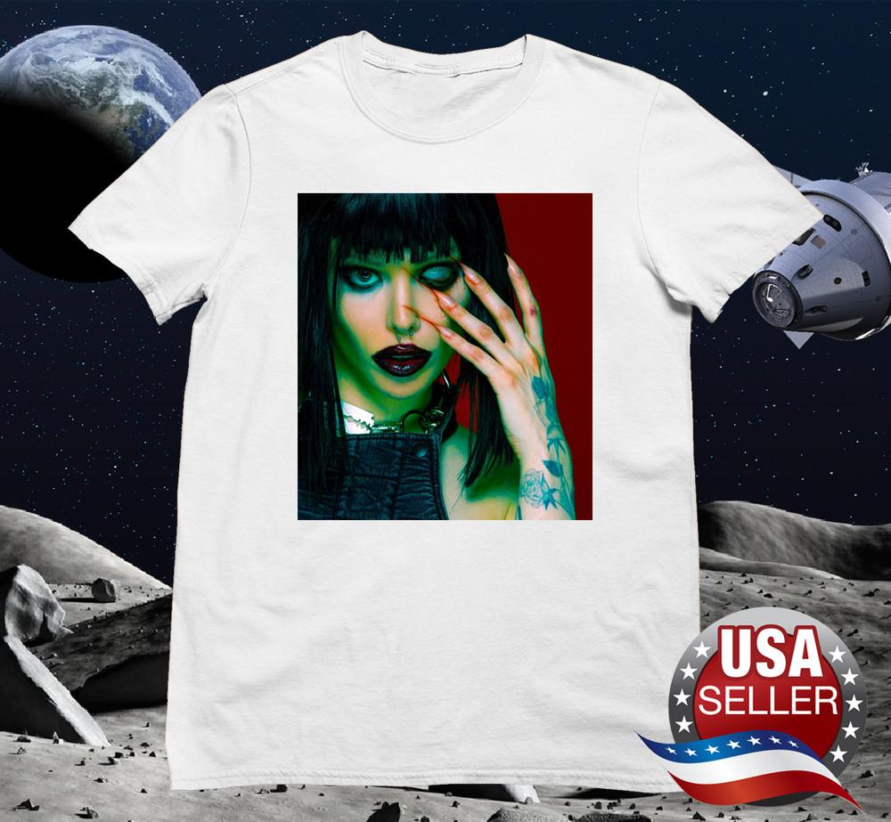 

Alice Glass HOT NEW white Tshirt Unisex All sizes S to 5Xl Unisex T-Shirt S