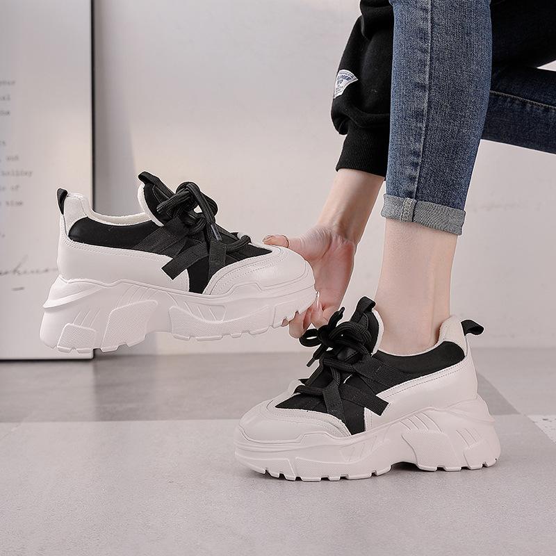 

2025 spring and summer new platform dad shoes women s velvet ins versatile sports shoes black height-increasing casual shoes women 39