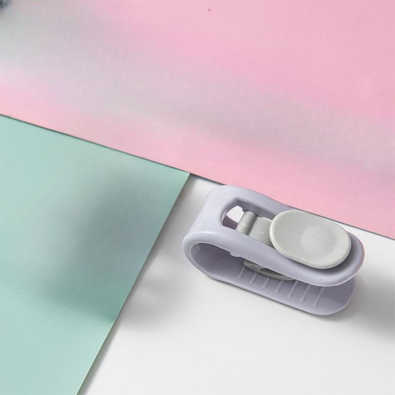 

Домашний безыгольный фиксатор для одеяла, утолщенные противоскользящие и предотвращающие сбивание пуговицы для пододеяльника, зажимы для фиксации простыни и пододеяльника фиолетовый