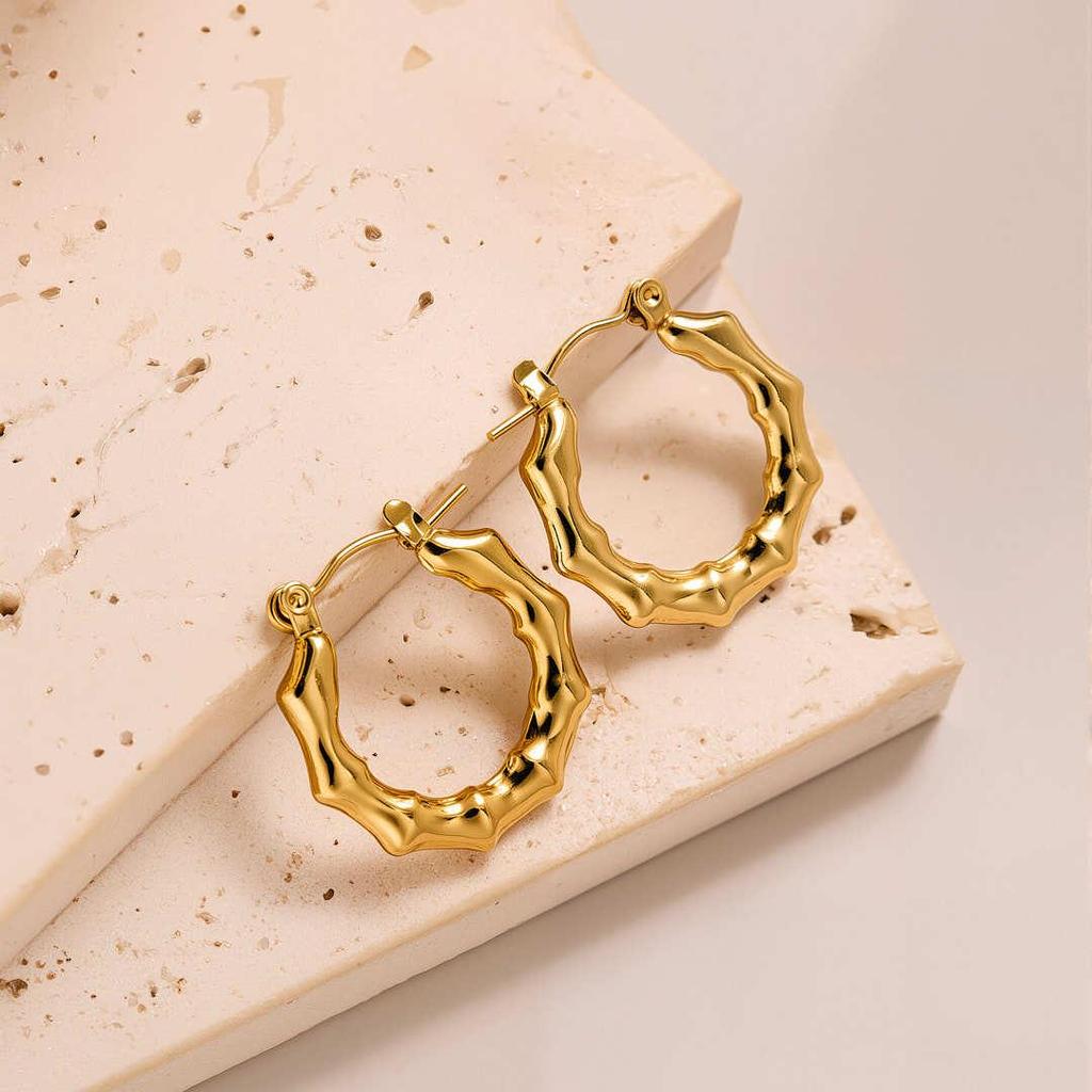Raffinate Ear Cuff in Acciaio Titanio Oro 18k per Donna