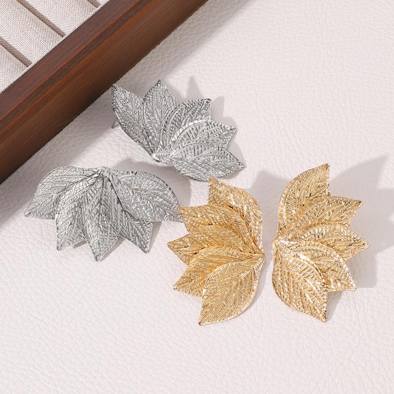 Exaggerated Gold Color Leaf Texture Fan Earrings For Women Metal Earing Jewelry  Trending New Women's Earrings Accessories