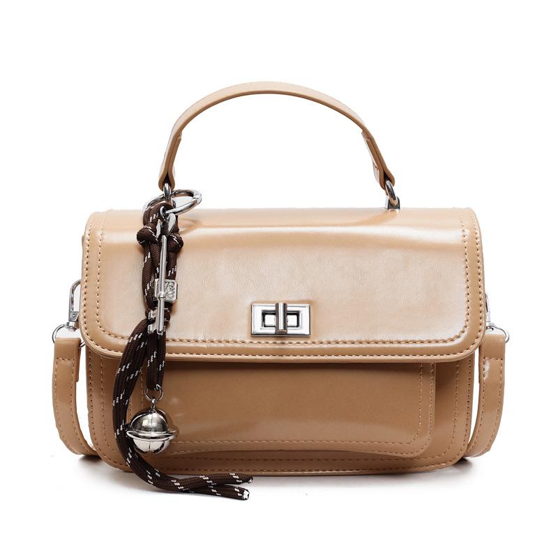 Portable Small Square Bag Women's New Oil Wax Leather Retro Solid Color Commuter Bag Simple Casual High-end Messenger Bag