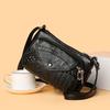 Fashionable Women's Shoulder Bag PU Leather Small Square Bag Retro Crossbody Bag Suitable for Daily Use Shopping Commuting