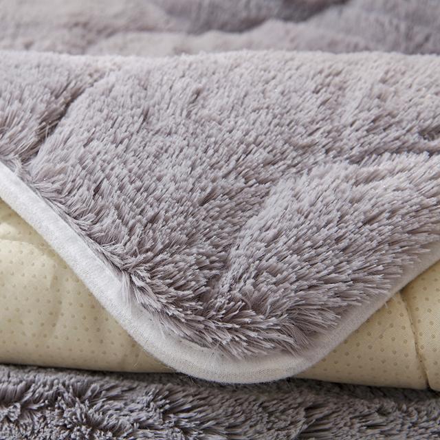 Simple Nordic Thickened Plush Sofa Cushion Household Living Room Anti -Skid Sofa Cover Winter Warm Cushion