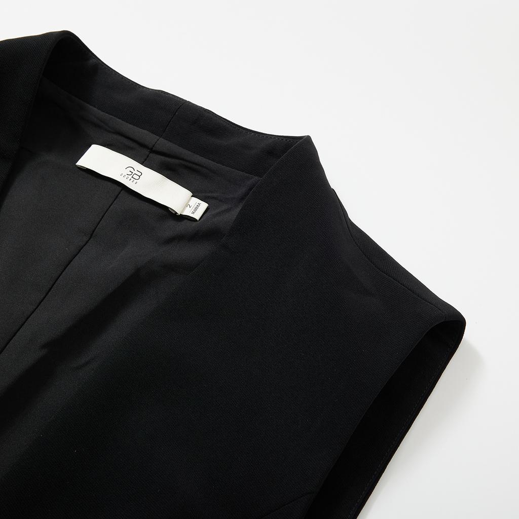 Same Style Deep V-neck Vest Dress for Women In the Mall, 2025 Early Autumn, with a Sense of Luxury and Elegant Temperament. Medium Length Dress