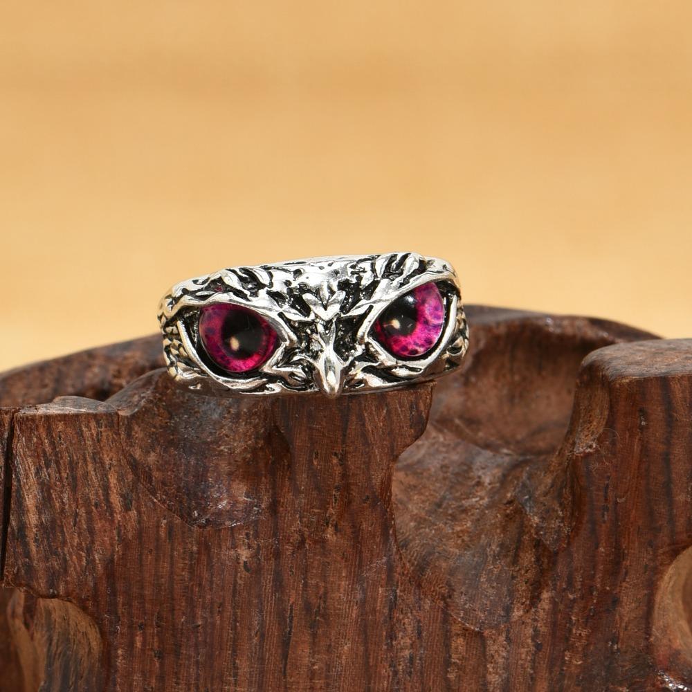 

Personalized and Versatile Retro Simple Niche Blue-eyed Owl Adjustable Ring Cute Men and Women Ring Street Party Accessories One Size