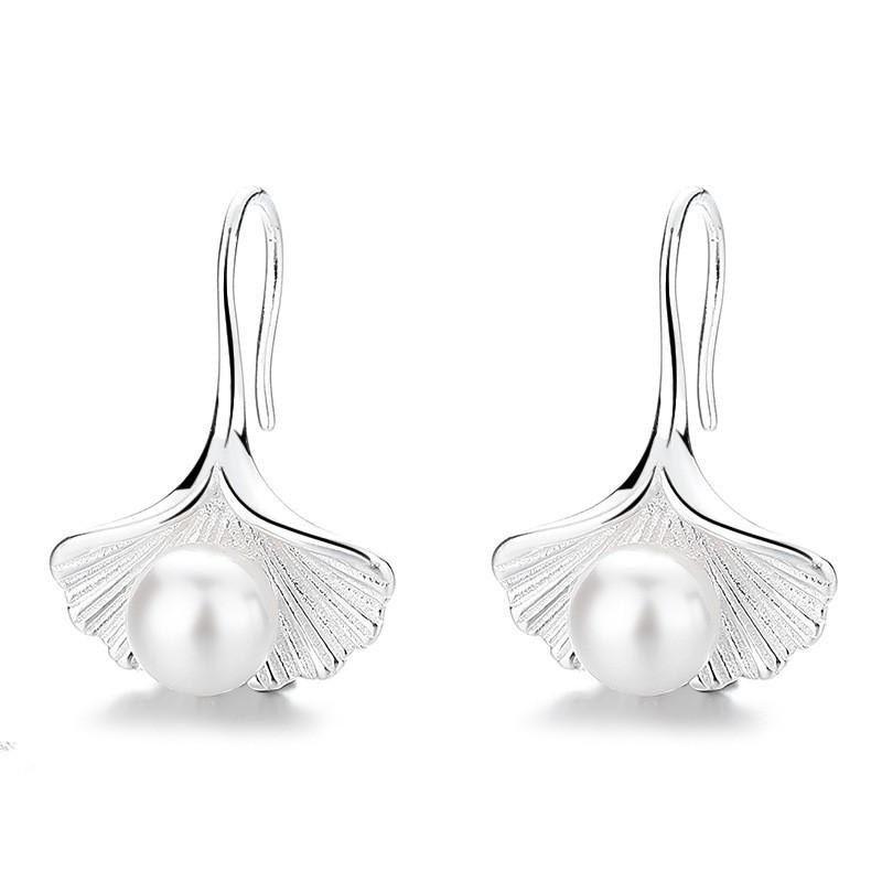 New Ginkgo Leaf Ear Hook Women's Niche Design Sense Fashion Temperament Fan-shaped Versatile Pearl Earrings New Chinese Earrings