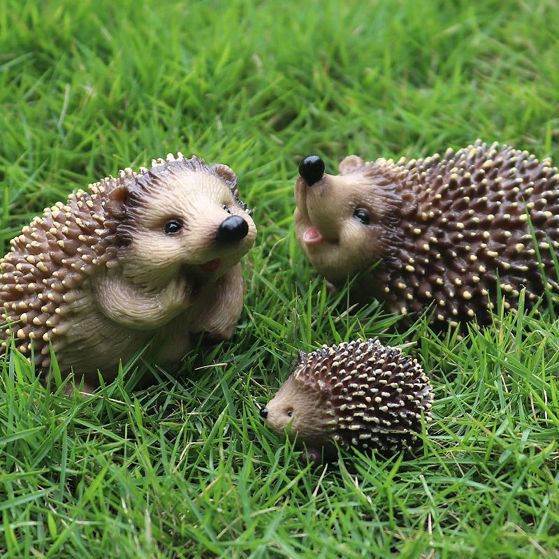 Oenux Simulation Wild Jungle Forest Animals Hedgehog Model Action Figures Cake Topper Party Favor Cute Education Kid Toy Gift