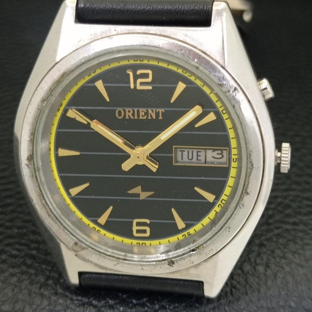 VINTAGE ORIENT AUTOMATIC 46943 JAPAN MENS BLACK COLOR DIAL WATCH A700158-5 R201-a700158
