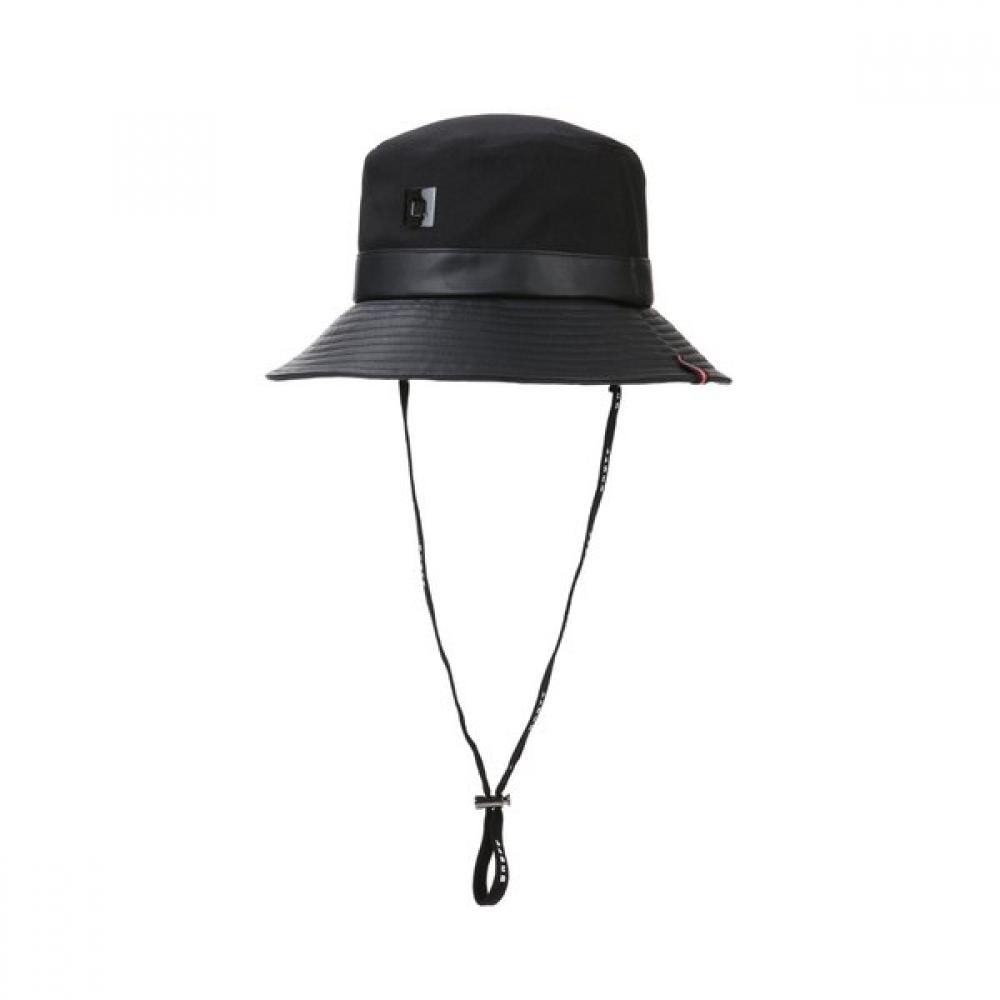 

Onoff Unisex Bucket Hat Of8422gb Black Single option