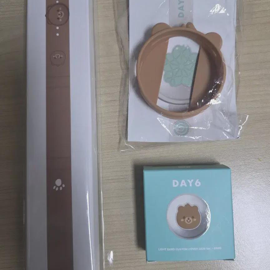 

DAY6 Сделано Часы Фиолетовая Комната На Заказ Полный Комплект