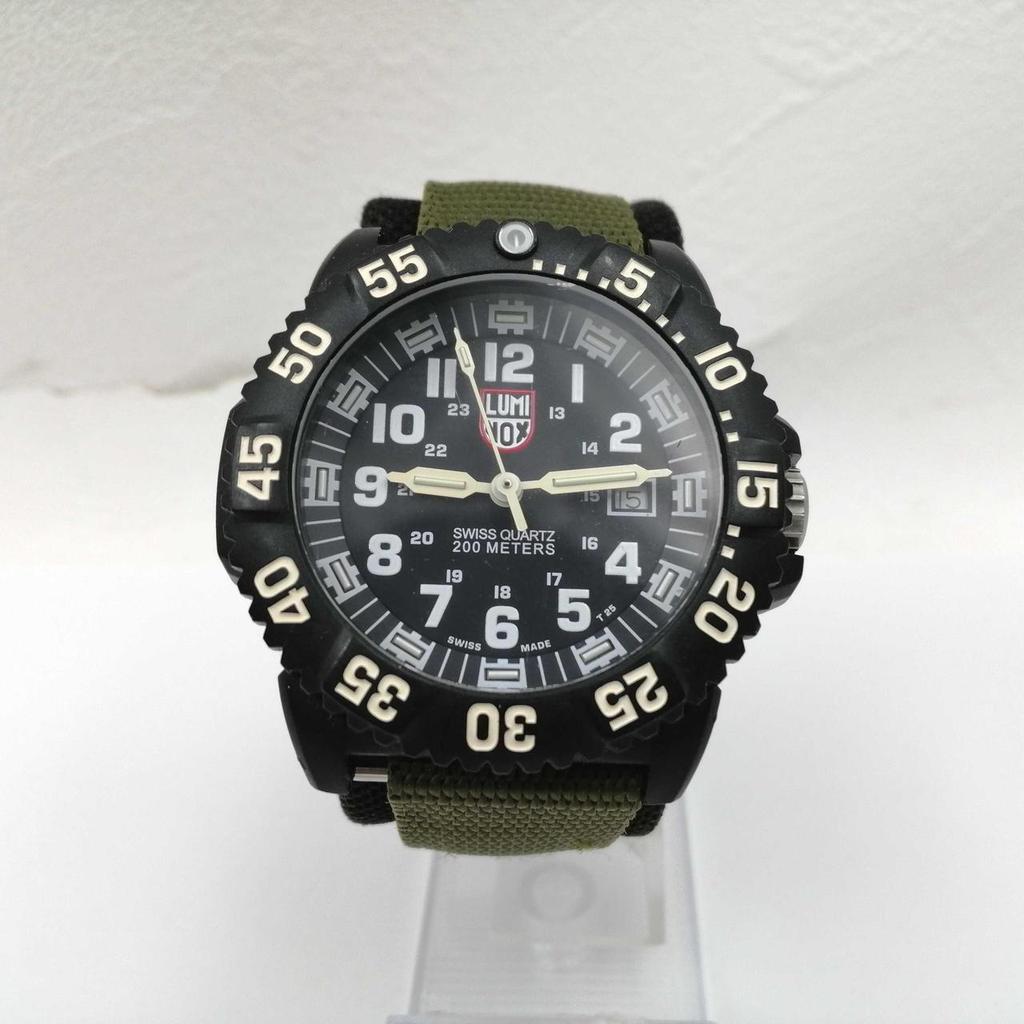Used LUMINOX 45 quartz watch