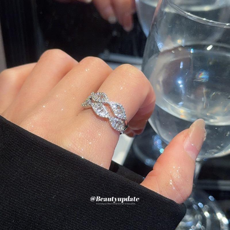 Cold wind zircon square open ring niche high-end index finger ring light luxury temperament jewelry women