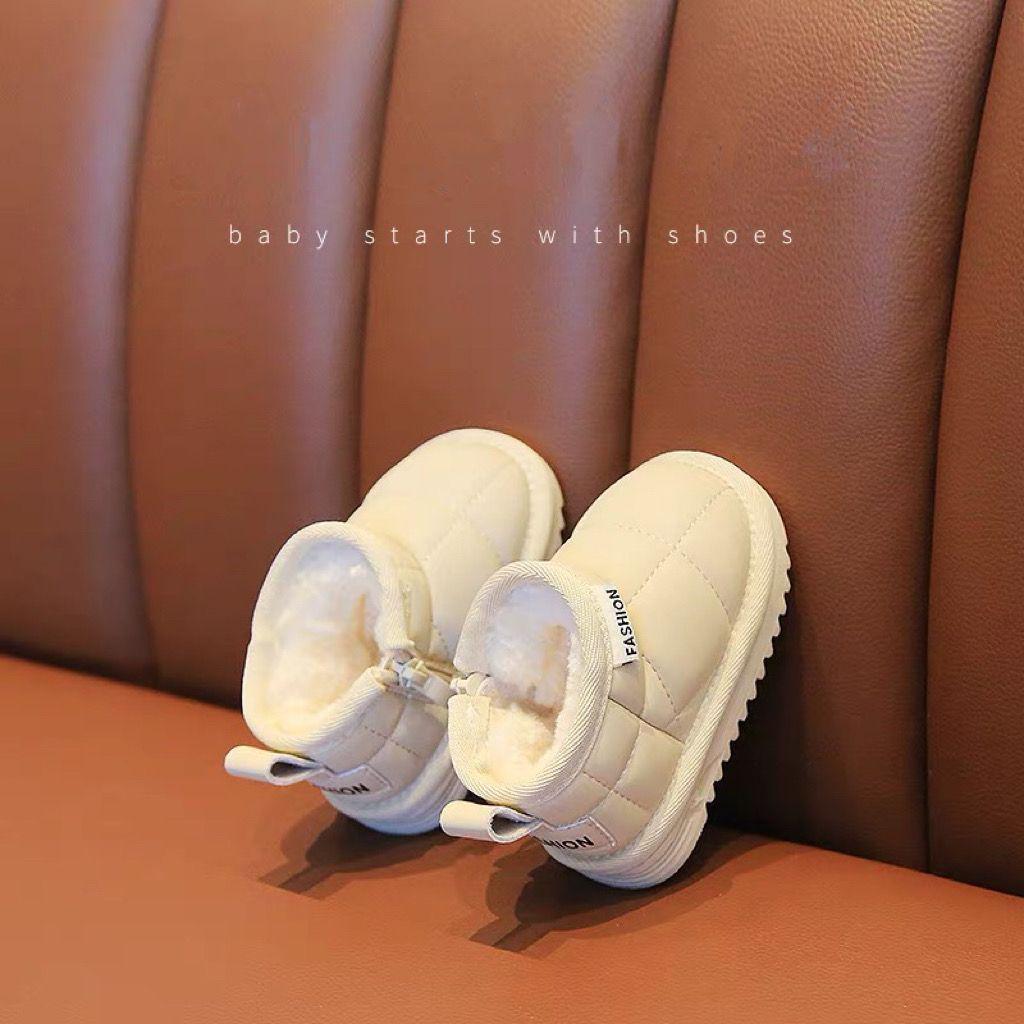 Warm Winter Baby Snow Boots for Boys and Girls - Soft Sole Velvet Cotton Shoes for Infants (1 Year Old)