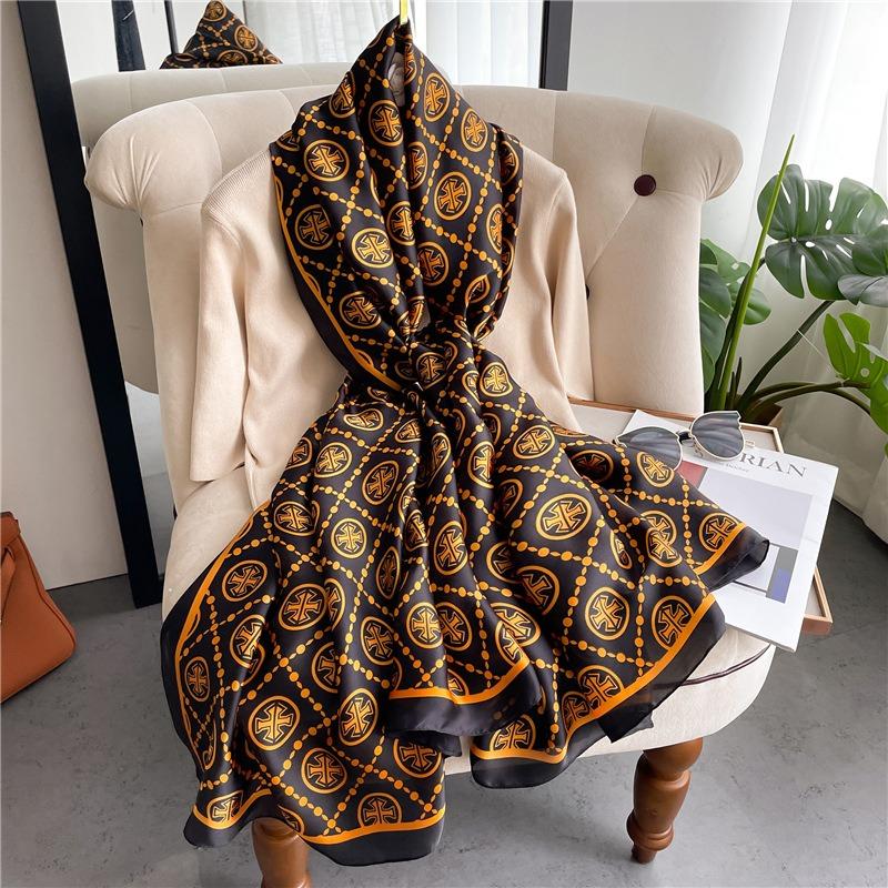 Fashion plaid luxury scarf women's goods new silk scarf long large size travel shawl sun protection
