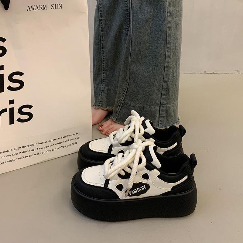 

Muffin platform women s shoes little white shoes women s 2025 autumn and winter versatile casual sports board shoes ugly cute big head dad shoes 30