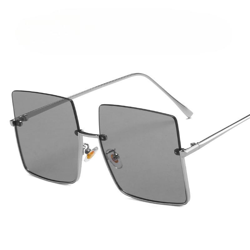

Brand Designer Square Sun Glasses Woman Luxury Design Oversized Sun Eyeglasses Female Vintage Style Retro Style Metal Material Glasses Frame