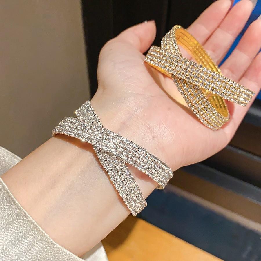 Modern Geometric Metal Bracelets With Sparkling Embellishments For Daily Wear