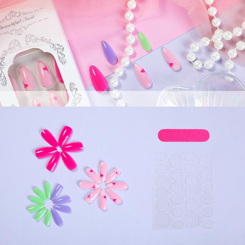 

Миндальные накладные ногти в тропическом стиле, разноцветные - Ручной работы нейл-арт