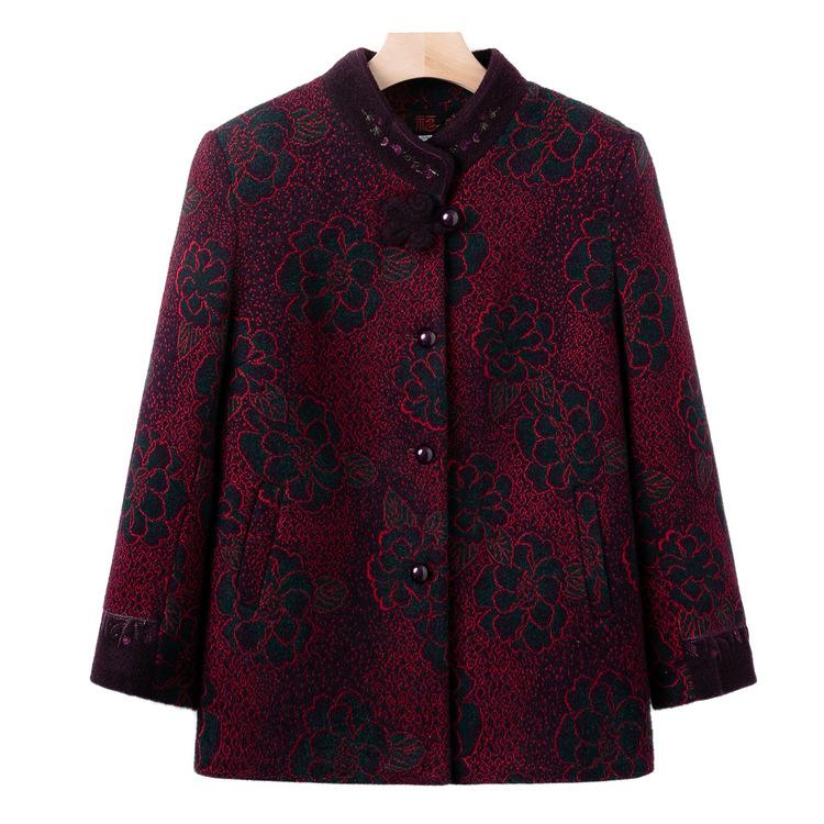 

А что насчет зимнего пальто бабушки Мамины бархатные и утолщенные зимние теплые вещи. 5XL