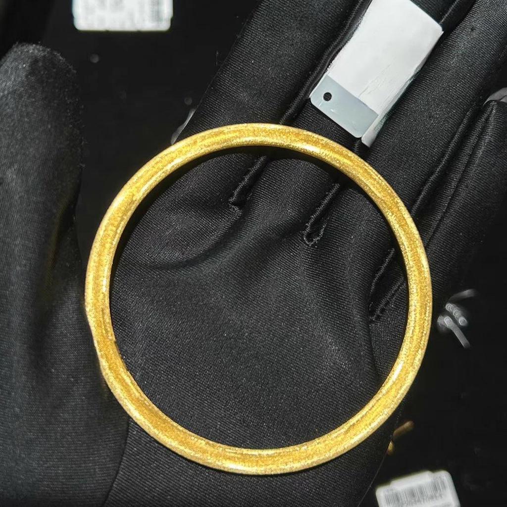 New Heritage Silk Brushed Light Circle Solid Bangle