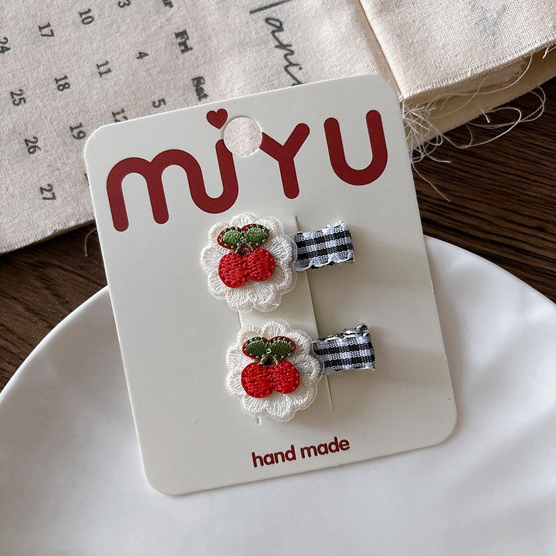 2pcs Korean Style Red Black Plaid Hairpins Strawberry Cherry Embroidery BB Clip Children's Hair Clip Bangs Clip Hair Accessories