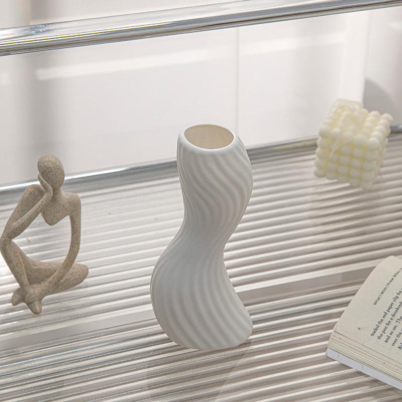Creative Flower Vase Nordic Art Vases Desktop Decorative Vases Flower Arrangement Vases Imitation Ceramic Home Decor