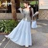 Eleganter A-Linien-Midirock mit hoher Taille