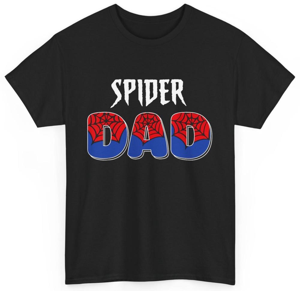 

Spider Love T-Shirt, Funny Spider Dad Design Shirt For Men Male Parents 3XL