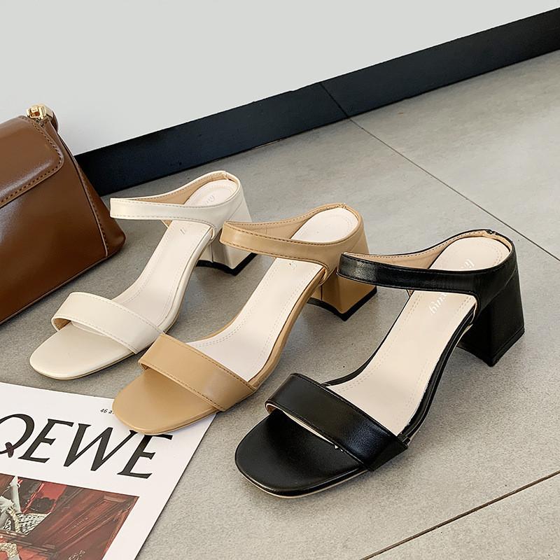 Womens Flat Sandals With Breathable Pu Upper For Daily Casual Wear