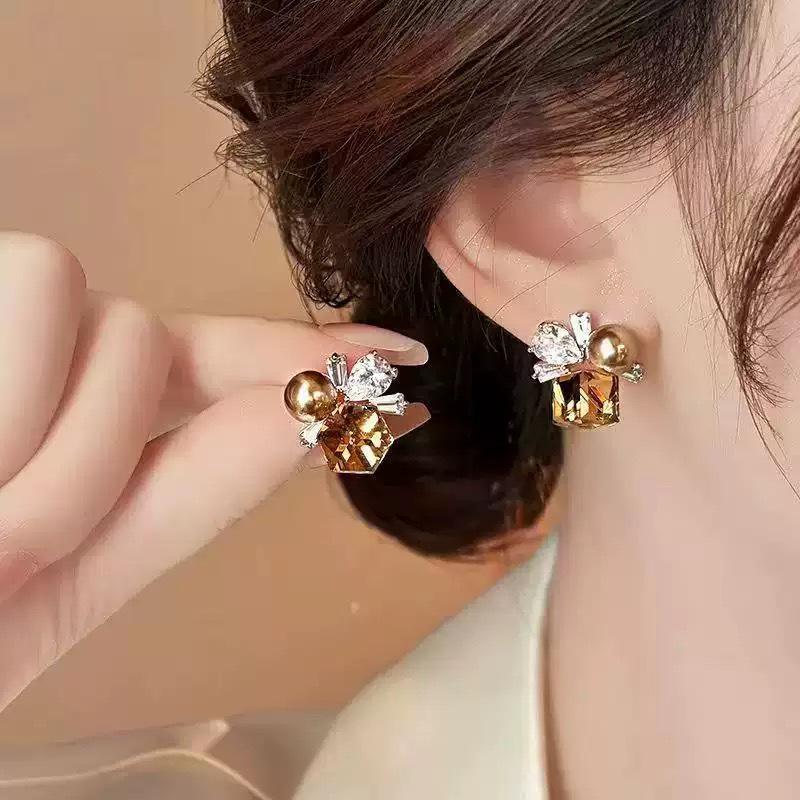 Elegant French Luxury Rhinestone & Zirconia Pearl Stud Earrings for Women