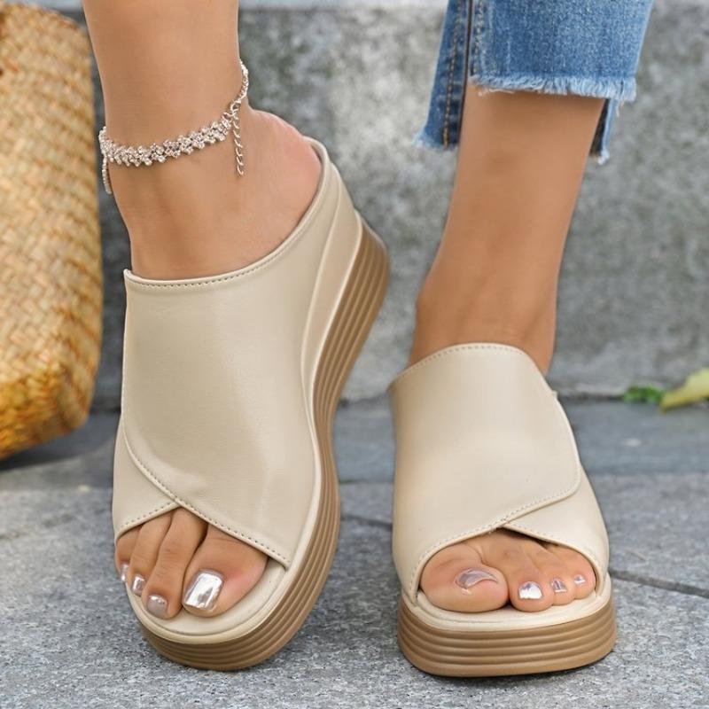 Fashion Slippers Women Summer Slides On A Wedge Shoes Heeled Mules Platform Fashion Pantofle High Luxury 2025 Slippers Women Summer On A