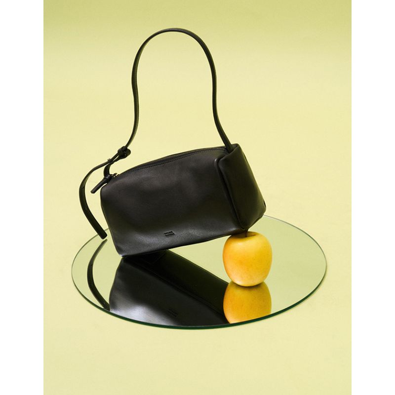 

Южная Корея Дизайнерский бренд Фасадный узор 25 Новинка Ретро Минималистичная сумка-сатчел На одно плечо Овечья кожа Женская сумка Black Leather