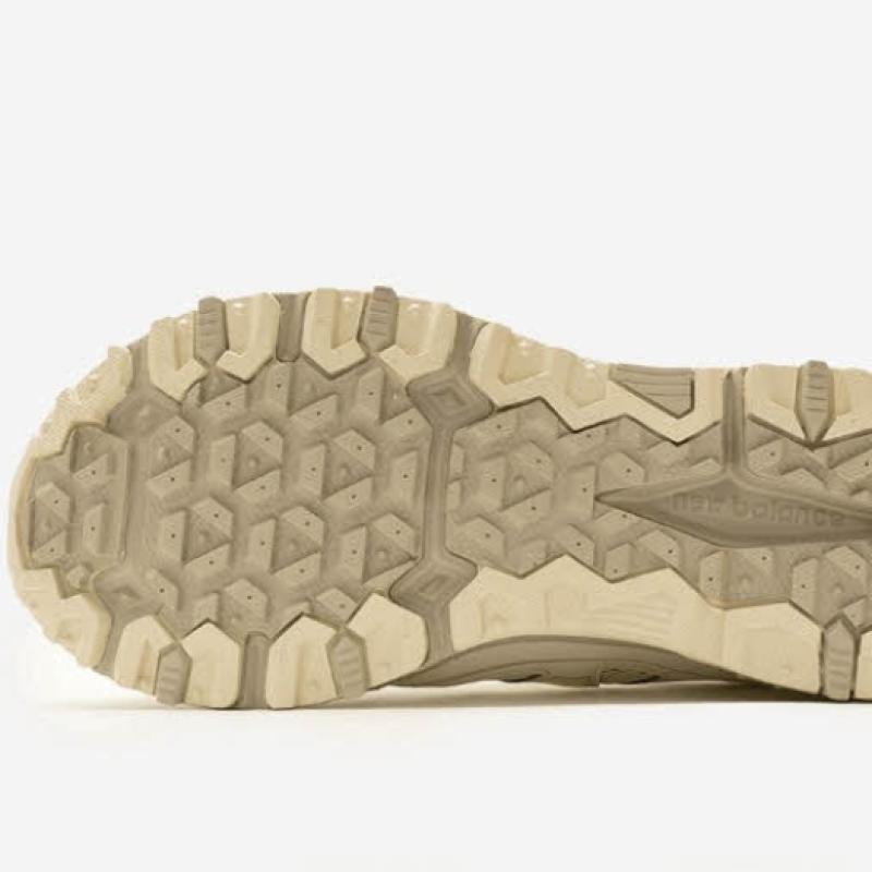 New Balance Sneakers Zqj Nbpfdb747j 35 Mt410sa5 410 V5