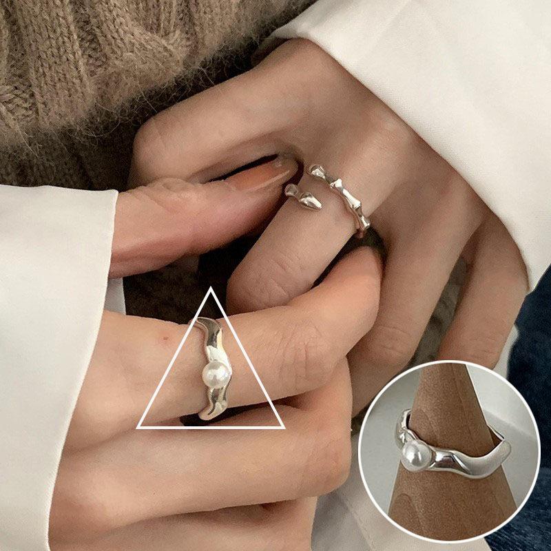 Korean 3D Heart Ring: Women's Retro Wide Band, Fashionable English Letter Open Finger Ring, Hip-Hop Style Index Finger Ring.