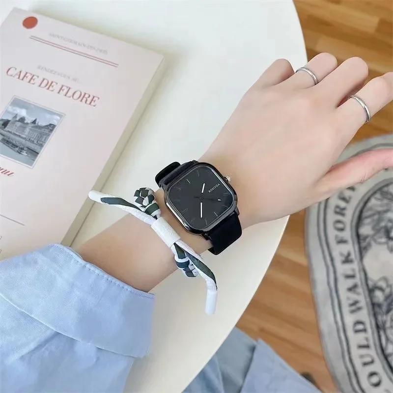 Fashion Retro Square Men Watches Minimalist Quartz Watches for Man Casual Leather Strap Wristwatches Reloj Hombre (No Bracelet)