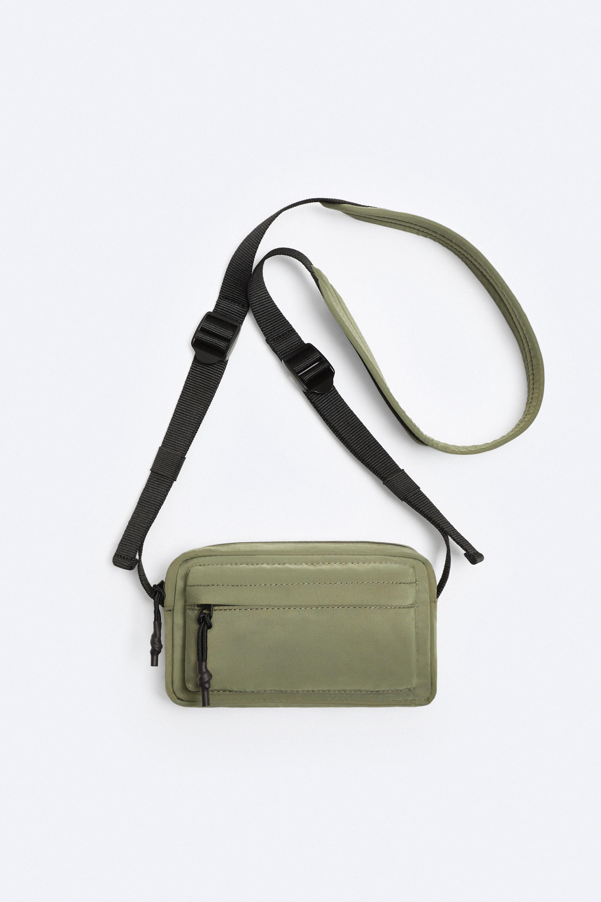 

Мягкая мини-сумка через плечо