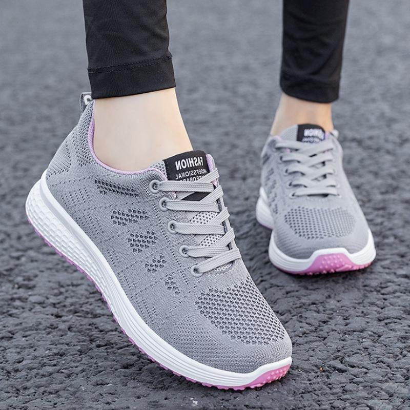 Damskie sneakersy Nowa moda Oddychające buty treningowe Wygodne sneakersy Tkanina siateczkowa Sznurowane Damskie buty tenisowe dla kobiet