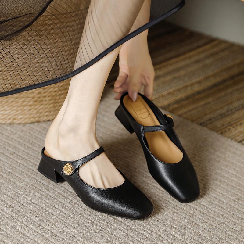 Fashion Cover Toe Loe Heel Slippers Women Ankle Belt Slides Shoes Chunky Heel Pantuflas Mujer Gold Button Outdoor Mules Woman Sandalias