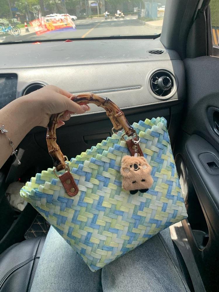 New Hand-held Straw Bag Japanese Women's Bag Daily Commute Summer Mori Foreign Style Hand-woven Bag Vegetable Basket Bag
