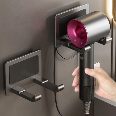 Kúpeľňa a záchod – Police a držiaky do kúpeľne