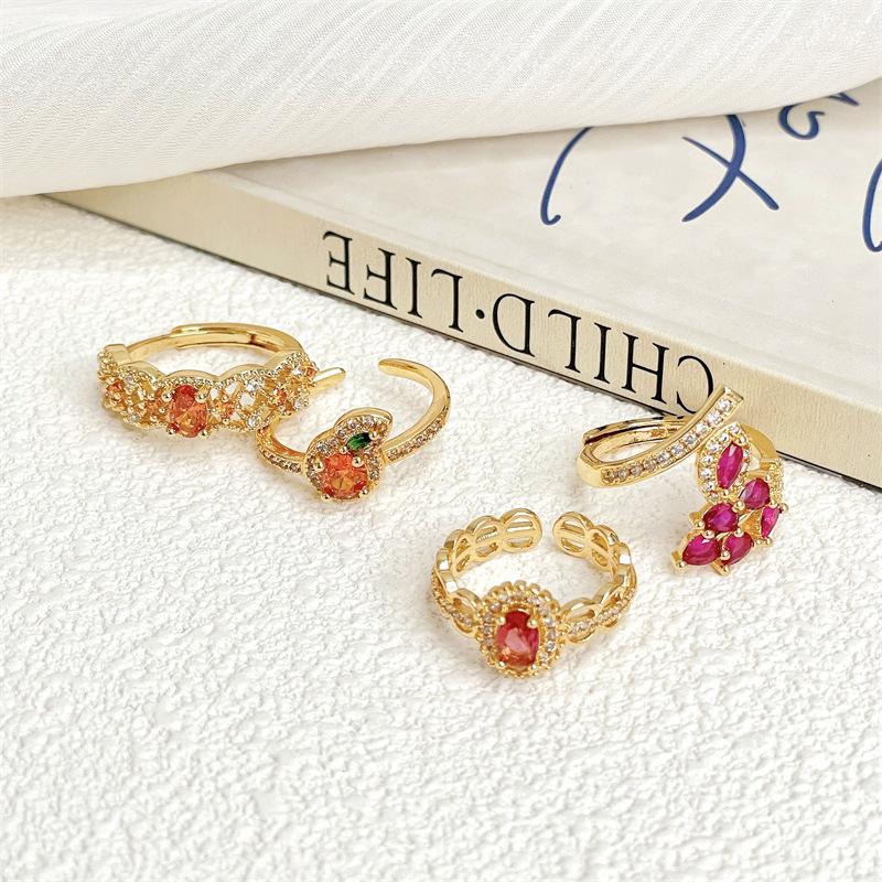 Medieval Hollow Lace Retro Gold Open Ring Colored Treasure Red Zircon Light Luxury Index Finger Ring