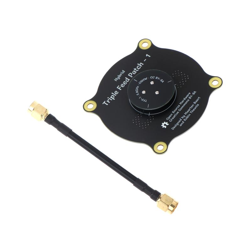 

5.8Ghz Triple Feed Patch Antenna Sma / Rp Sma Directional Circular Antenna For Rc Fpv Fatshark Goggles Drone 1PC