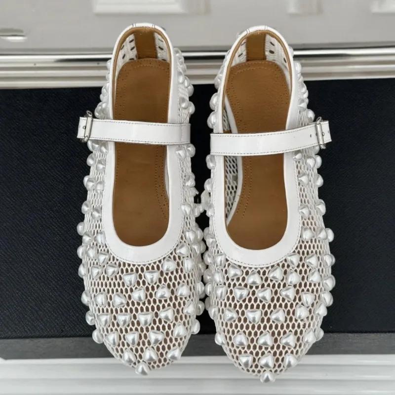 Fashion Pearl Flat Bottomed Comfortable Ballet Dancing Sandals Hollow Out Round Head Buckle Commuting Leisure Mary Jane Single Shoes