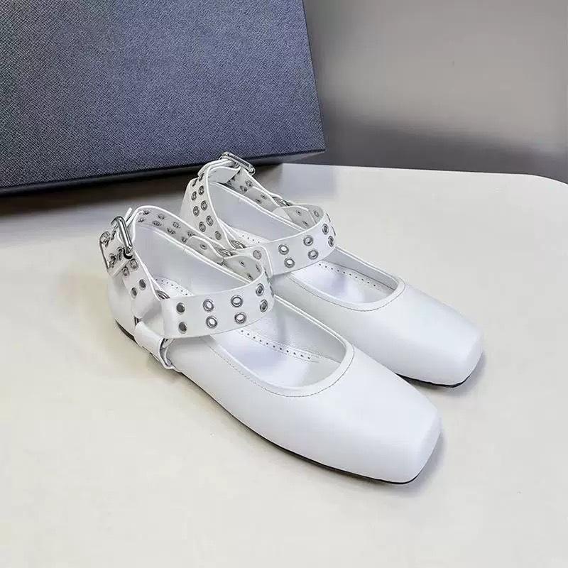 Leather Rivet Belt Buckle Square Head Shallow Mouth Flat Bottom Ballet Shoes Women's 2025 Spring Small Leather Shoes Mary Jane Single Shoes