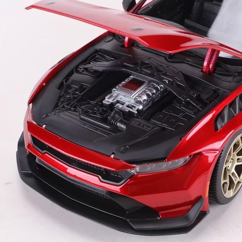 1:18 2025 Ford Mustang GTD Alloy Muscle Sports Car Model Diecasts Metal Track Racing Car Vehicles Model Simulation Kids Toy Gift
