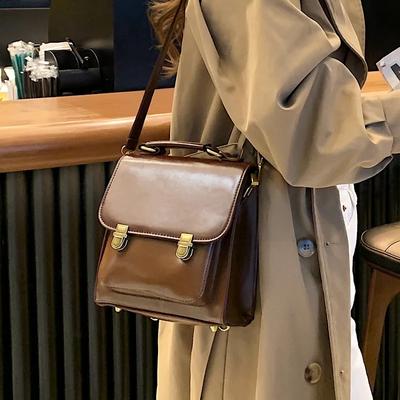 Retro Shoulder Bag Crossbody Bag with Adjustable Buckle Fashion Trendy Backpack Traveler Shoulder Strap Trendy Creative